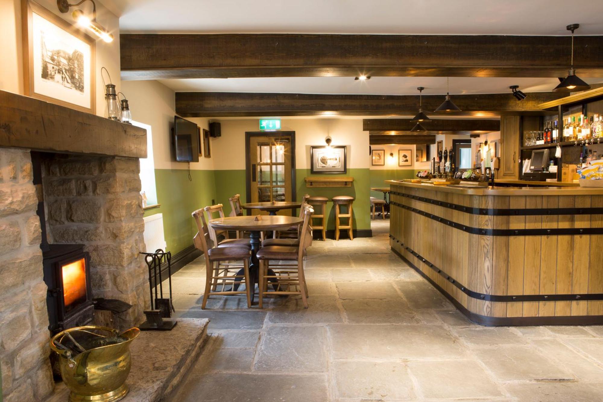 Square & Compass Hotel Two Dales Exterior photo